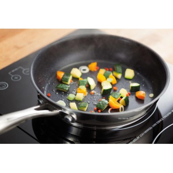 https://mcdougalls.shop/wp-content/uploads/product/127268_700px Stellar 7000 frypan 20cm pic2.png